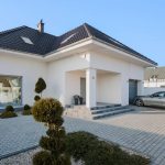 FOTOLIA_89020332_SUBSCRIPTION_MONTHLY_XXL 150X150 | TPDC Quel revêtement choisir pour une allée de garage ? Montbéliard 0